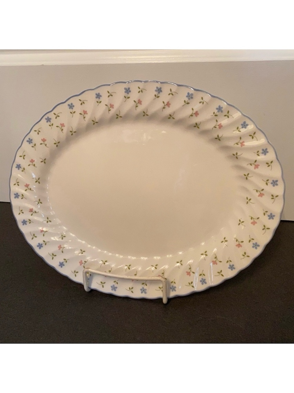 JOHNSON BROTHERS MELODY WHITE FLORAL CHINA PLATTER 12” HOME DINING SERVEWARE